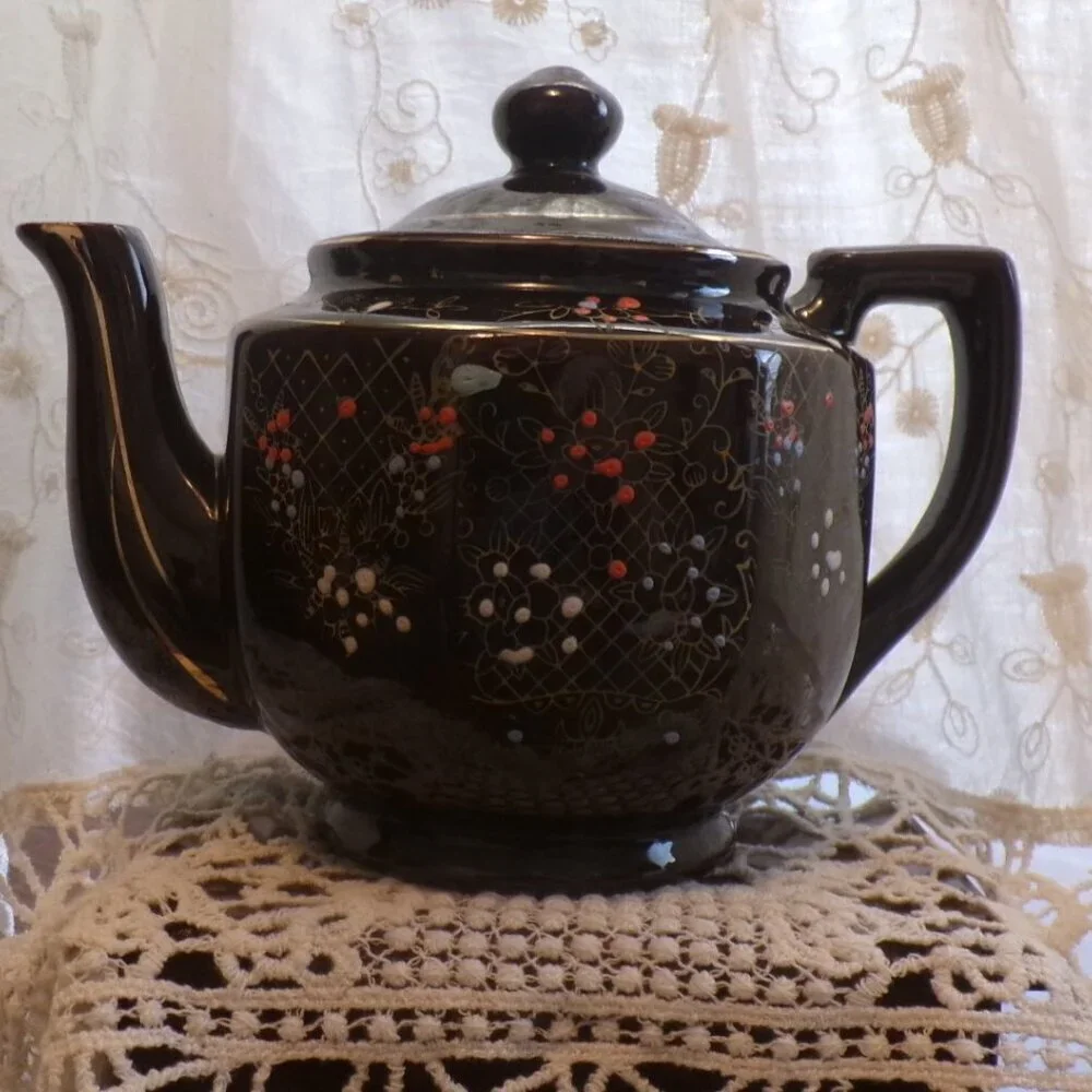 🍵 Vintage 1950s Hand‑Painted Teapot  Made in Japan  Redware Floral